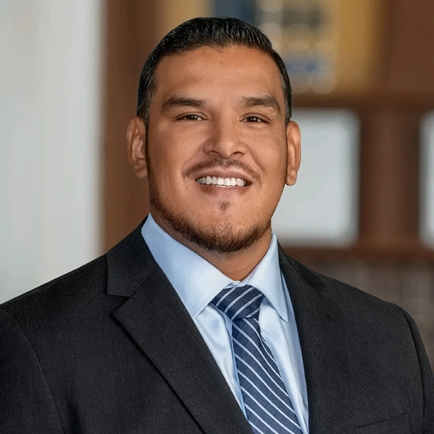 Luis Golondrino, Partner